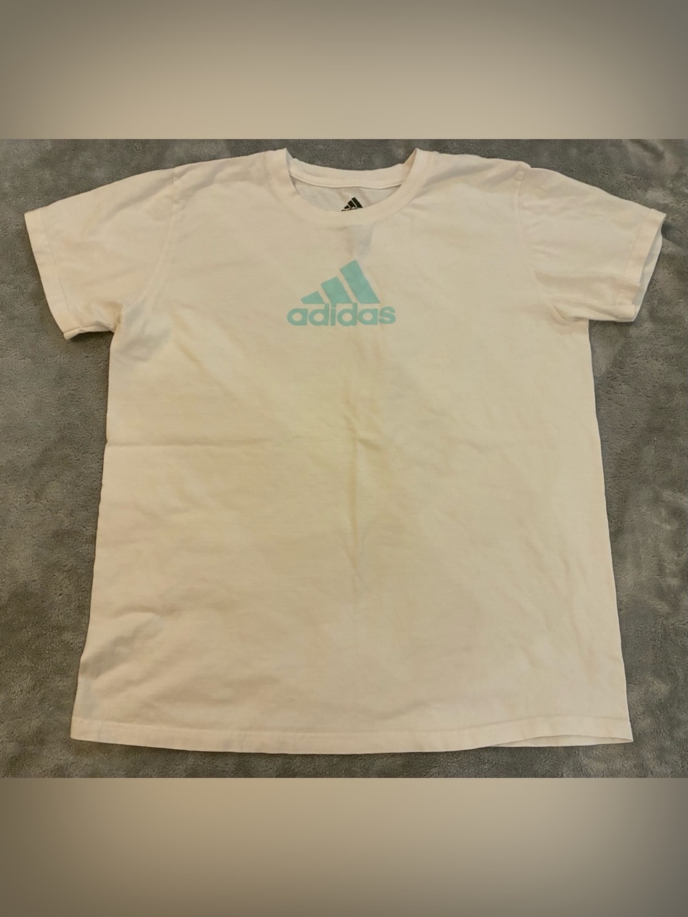 Women’s adidas White Tee with Mint Logo Size X-LARGE